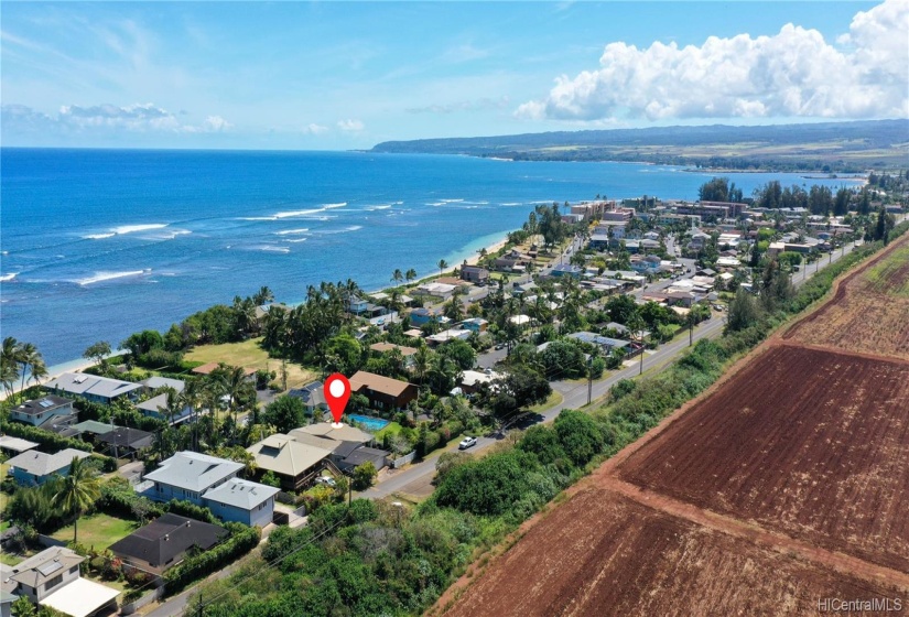 View looking up the coast past Waialua, Kaiaka Bay, Haleiwa Harbor, towards Waimea Bay!