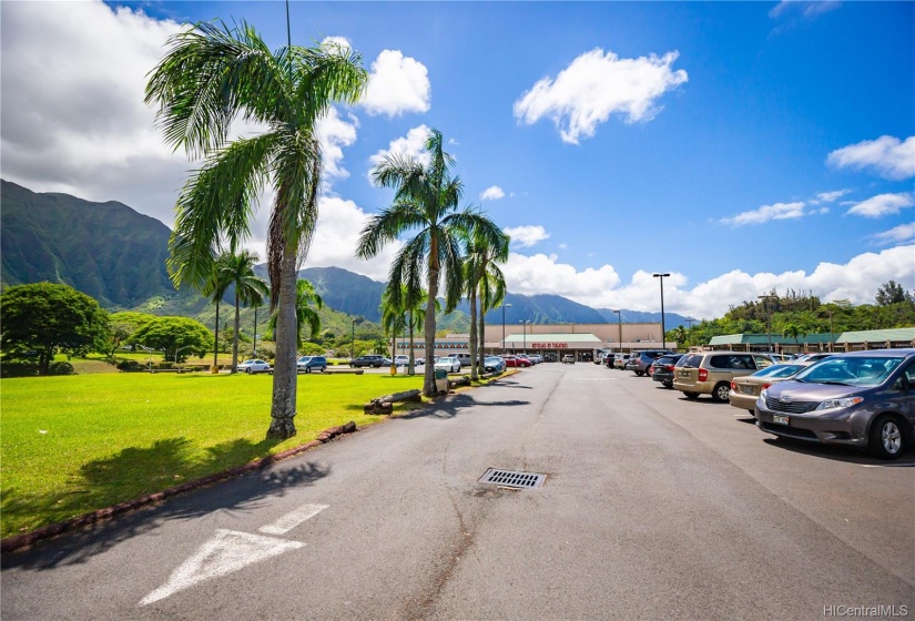 Just around the corner is the Ko’olau Shopping Center.