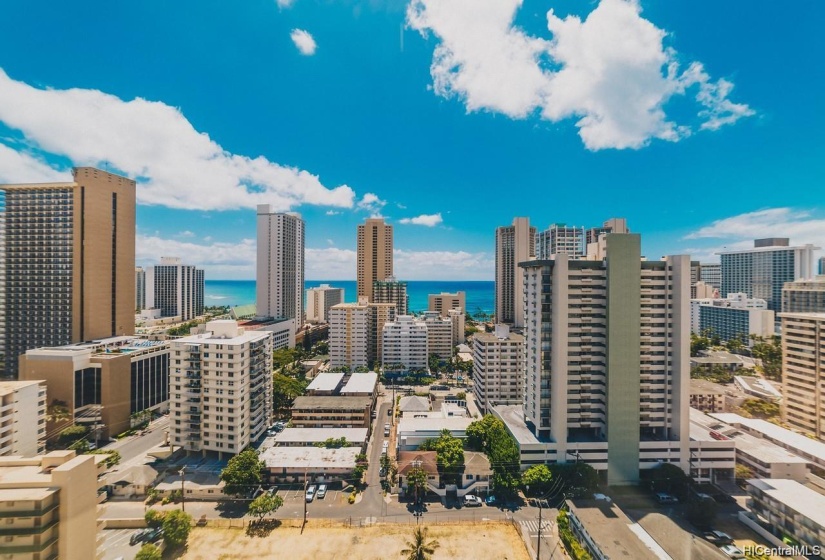 All ocean, Diamond Head and mountain views are from roof top BBQ Area