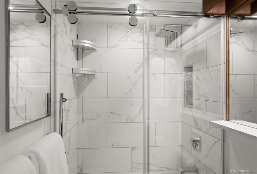 customized shower doors