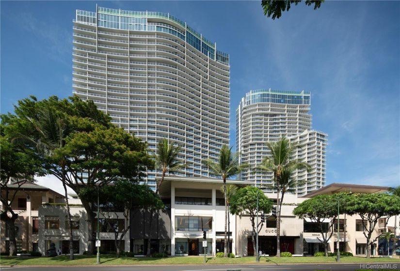 The Penthouse is located at the top of the Diamond Head Tower at the Ritz-Carlton Residences,Waikiki.