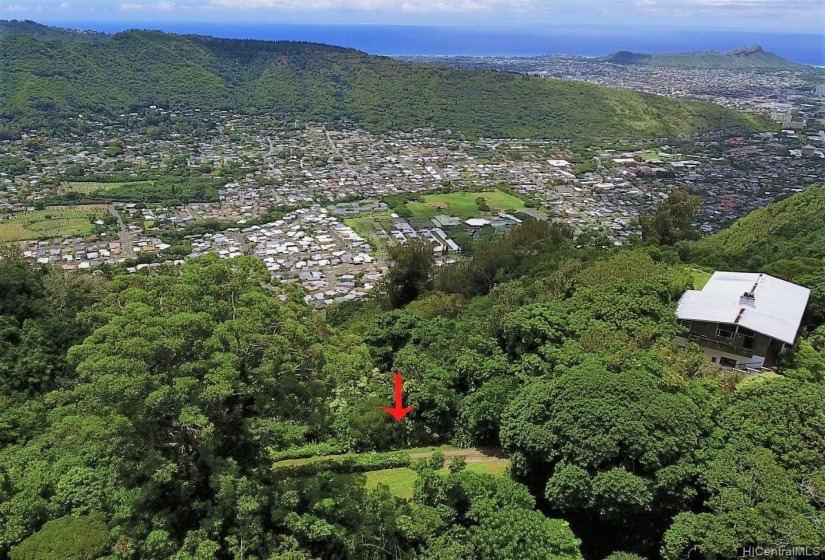 Expansive views in secluded mountain of Tantalus.