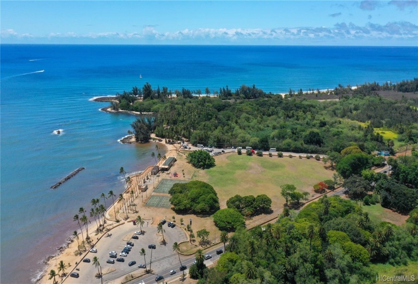 Overhead view of Ali'i Beach Park down the road from the property.