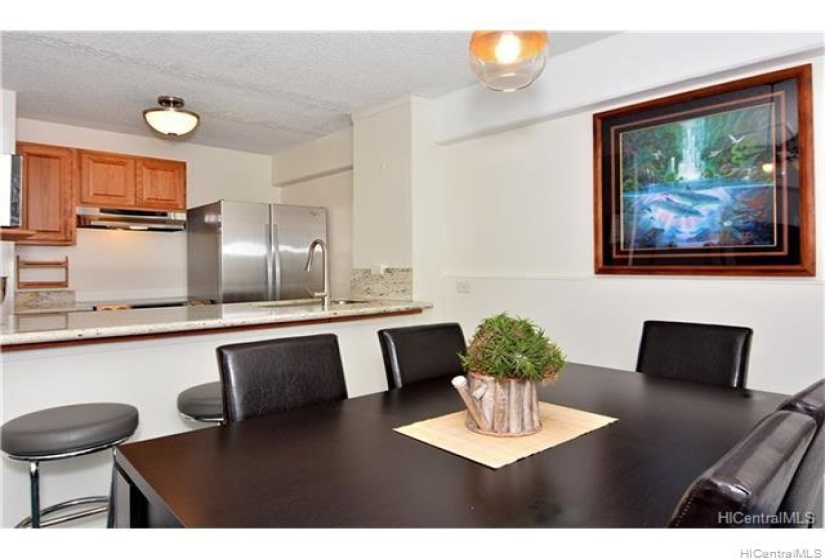 Dining area, kitchen