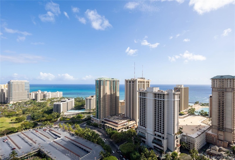 Fort DeRussy Park to the left, Hilton Hawaiian Village lagoon with fantastic surf breaks behind it.