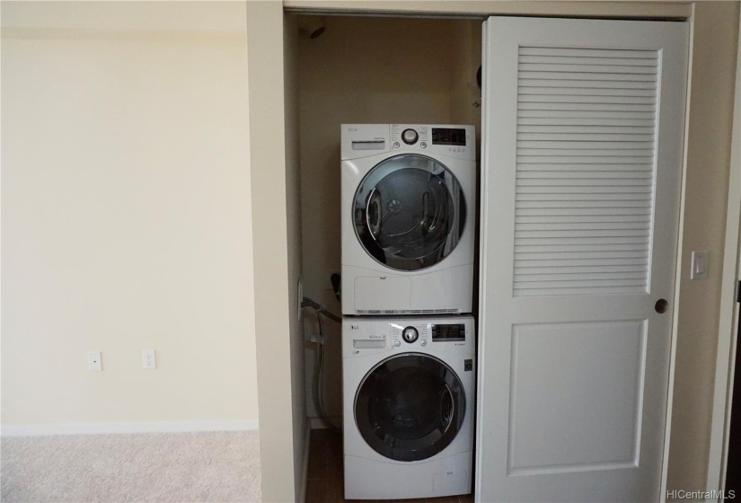 Always nice to have your own washer dryer in the unit.