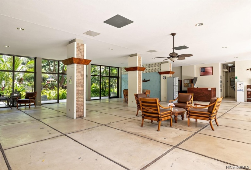 Kalia Lobby with Security Desk and Monitor