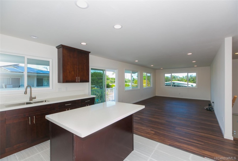 upstairs Wet Bar back house