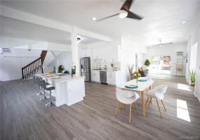 Kitchen/Dining Area