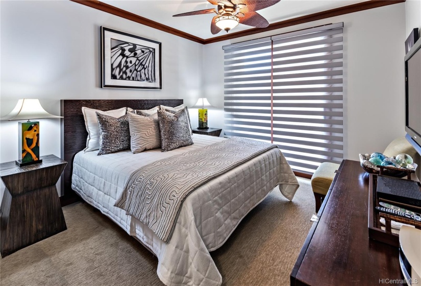 Master bedroom with custom Levelor electronic blinds and brand new Tempurpedic Breeze bed with adjustable base