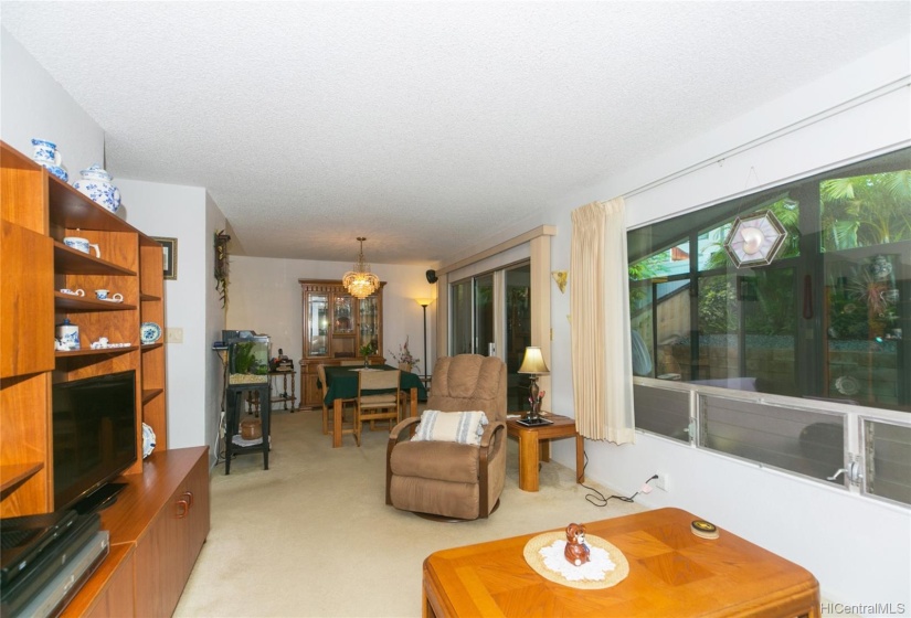 Living room and dinning area.