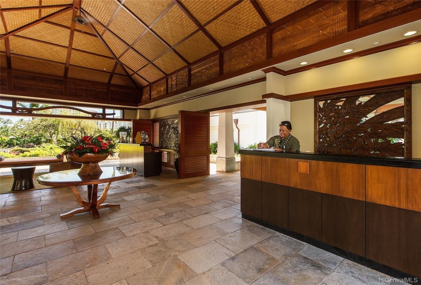 Open air lobby creates a welcoming aloha-style atmosphere for Owners and Guests.