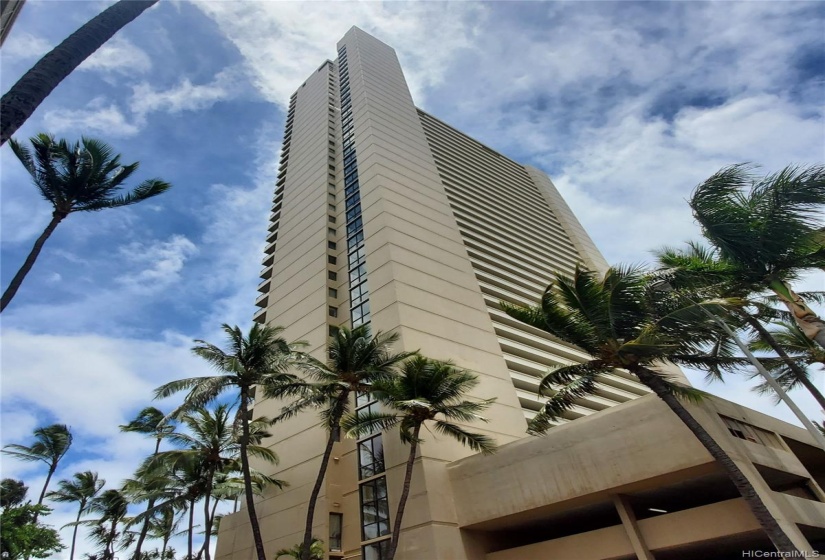 2121 Ala Wai