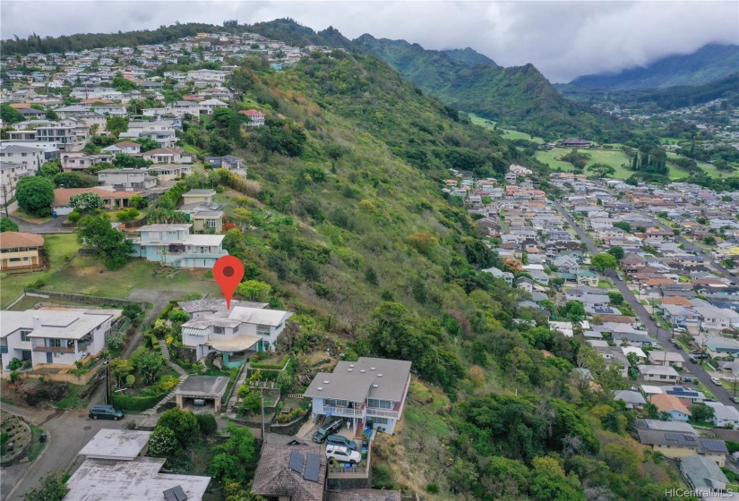 Don't miss your chance to own this rarely available rim lot atop Alewa Heights.