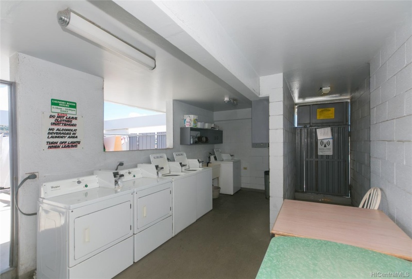 laundry area on the roof