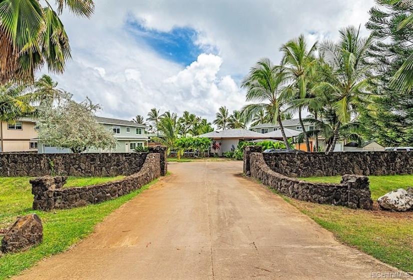 Nice private entrance to newer community. Hauula Hawaii