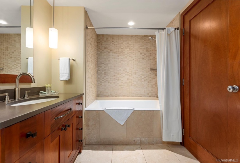 Bathroom with tub/shower combo