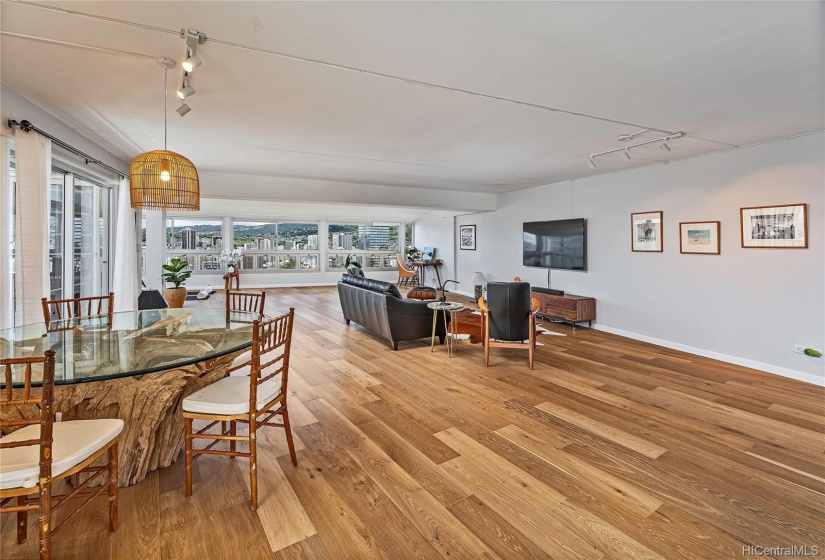 Versatile open floor plan. Lots of natural light, great flex space. Room for everything.