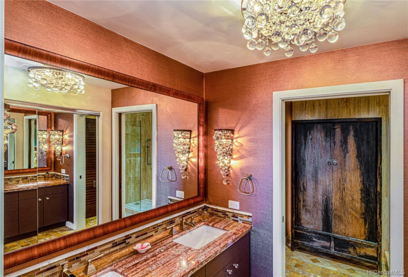 Marble bathroom counters w/custom light fixtures