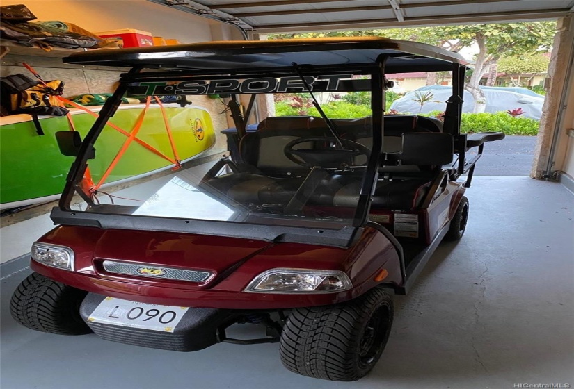 4-seater custom ACG golf cart included with sale