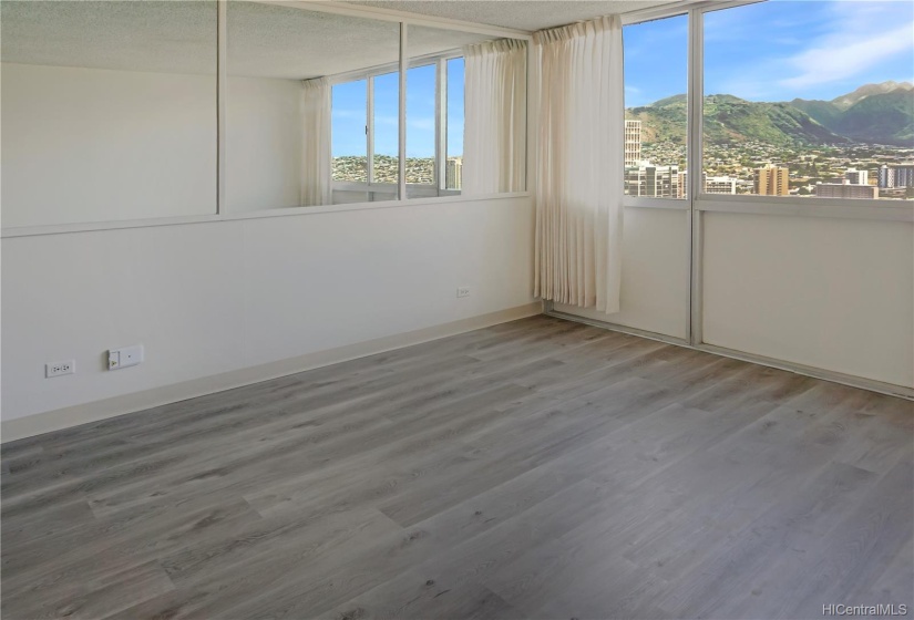 Living Room - with fabulous views & large windows to enjoy cool Mauka breeze