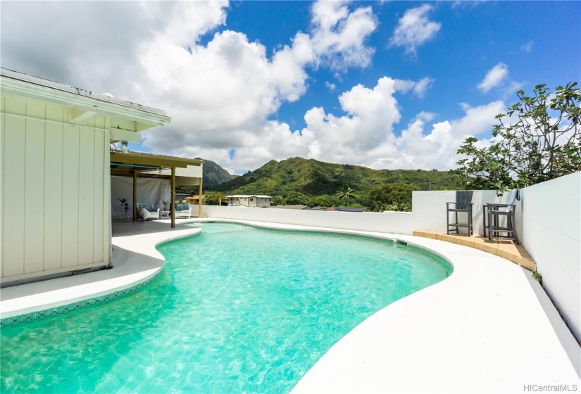 Gorgeous pool with mountain view