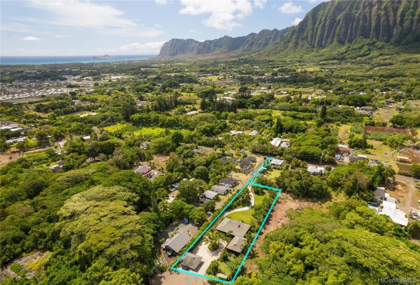 Private level Waimanalo on an acre of land close to nurseries & riding stables.