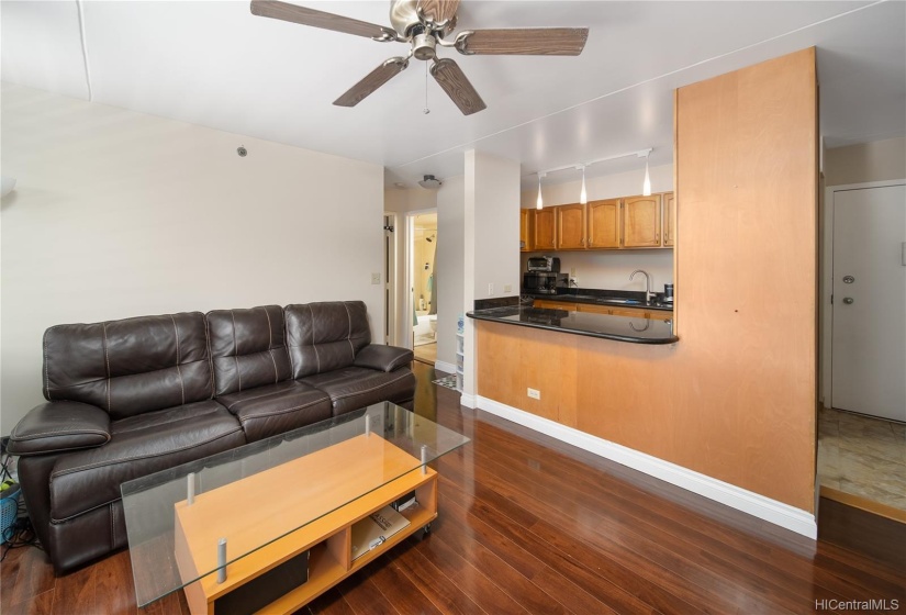 You'll love preparing meals for family and friends while being able to entertain with this open concept kitchen