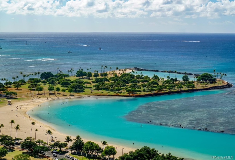 great views of Magic Island, Ala Moana Beach Park, ocean