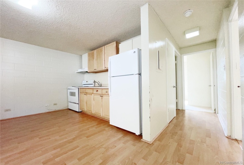 Small-scale landing area that connects to each bedroom and bathroom individually.