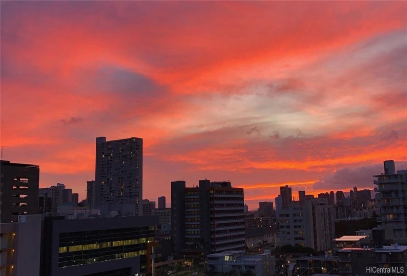 sunset view from the lanai