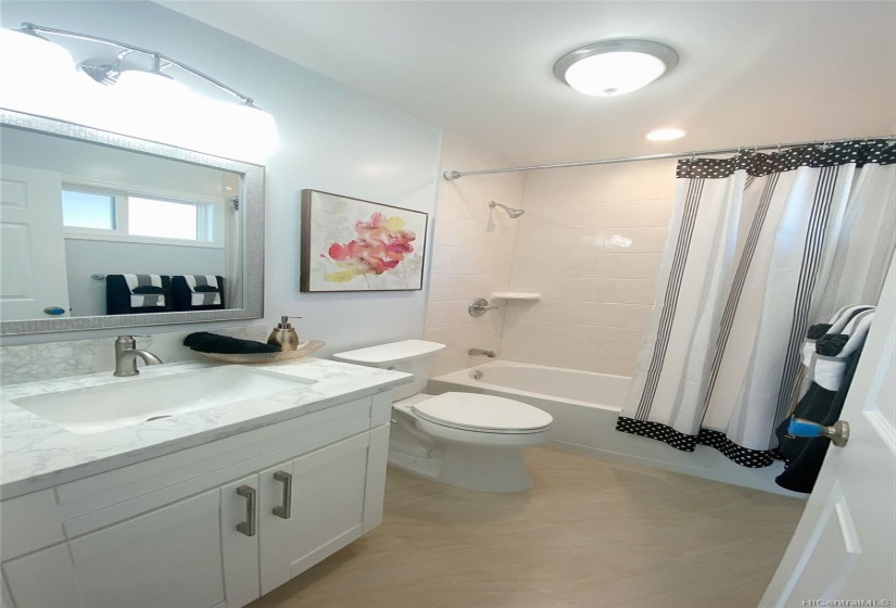 Bathroom virtually staged