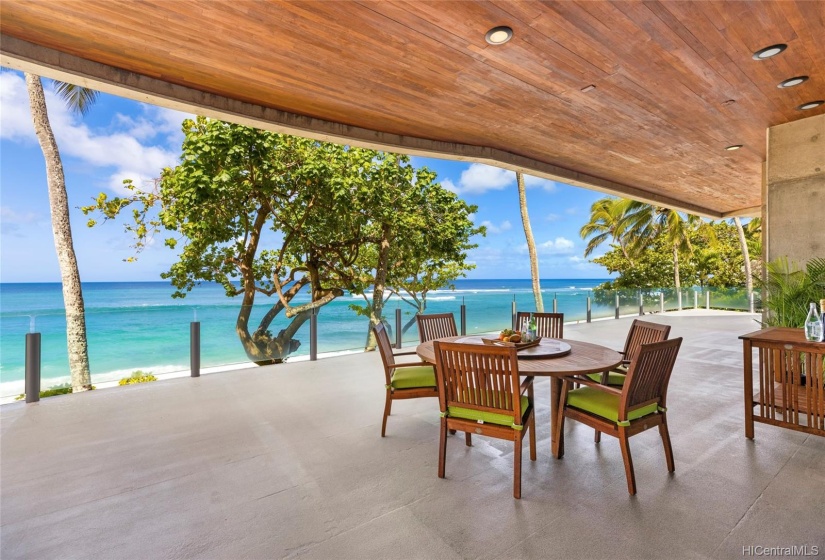 Main lanai space is quite large, over 1,600 square feet of pure enjoyment.