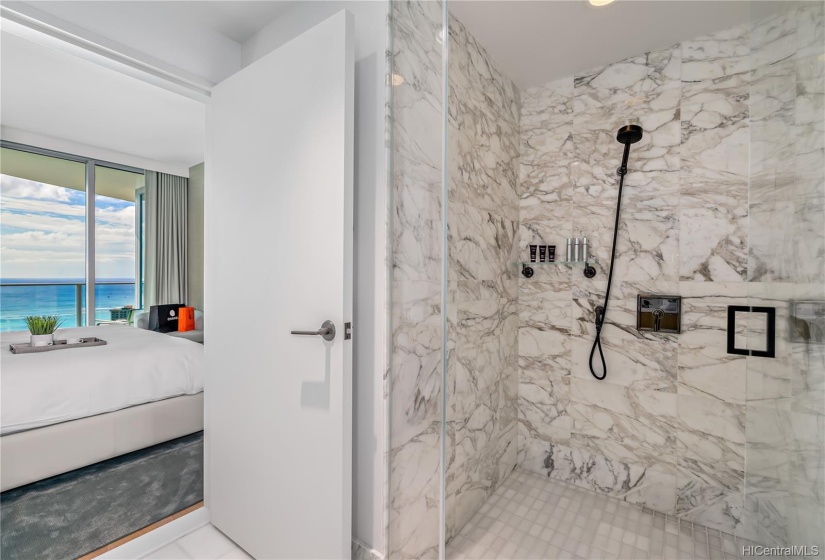 En-suite Guest Bathroom has extra large shower stalls.