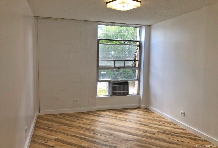 Spacious main bedroom.