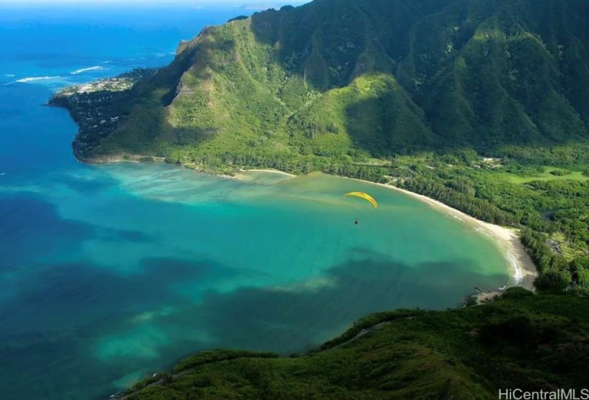 Ariel of Kahana Bay-Very Close!