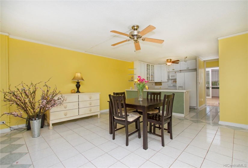 Large bright living & dining space. All tiled & easy to clean.