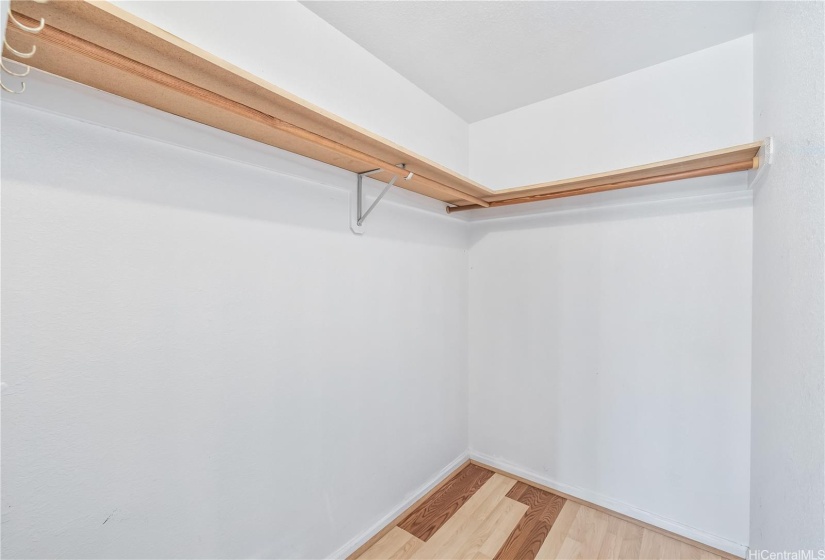 PRIMARY BEDROOM WALK IN CLOSET