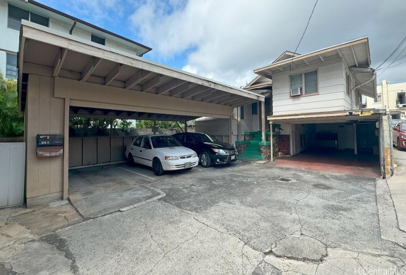 920 A Cedar - 3 stall carport; 928 E Cedar - 1 stall carport