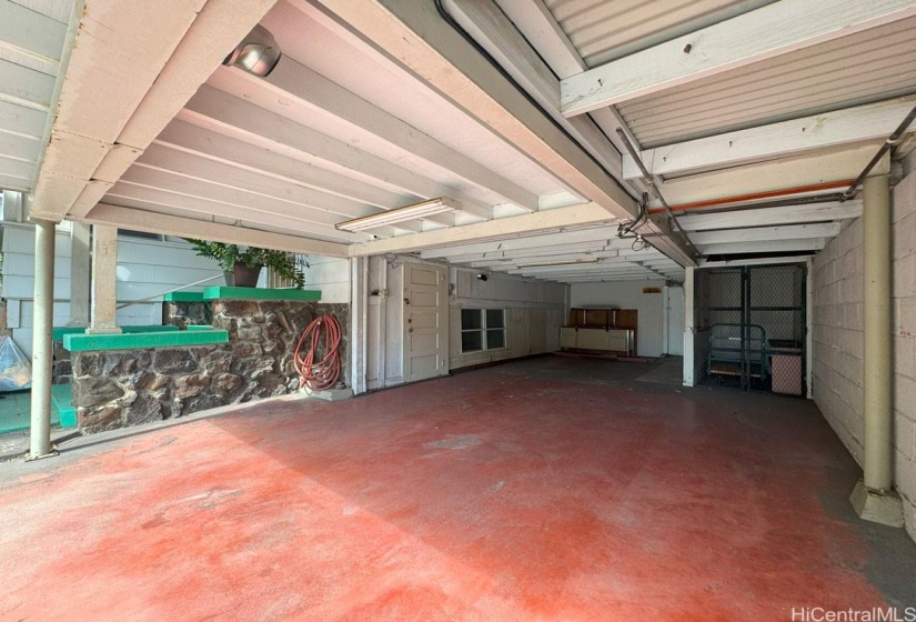 928 E Cedar - Carport