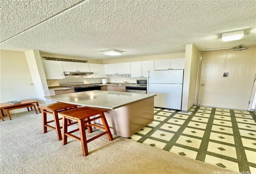 Kitchen and Island Dinning Area