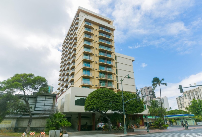 Front of Luana Waikiki