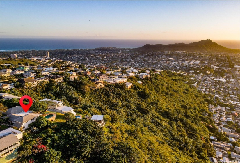 Beautiful sunset views over Diamond Head