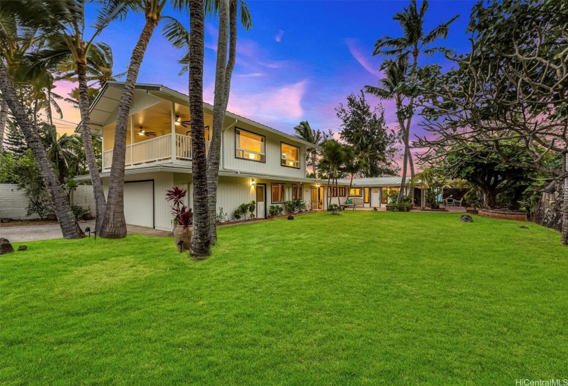 Beautiful sunset hues blanket the skies in the evening. This magical home has it all!