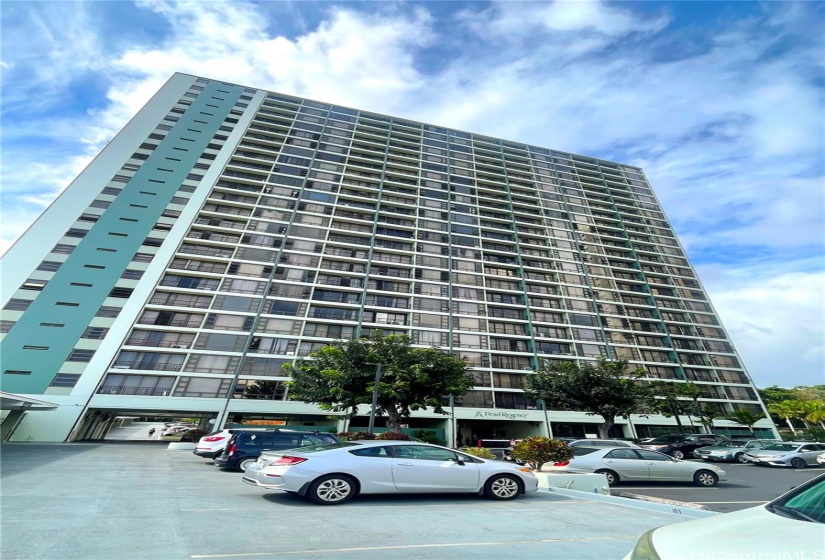 Pearl Regency in the heart of Aiea, well-managed & Award-winning Building!