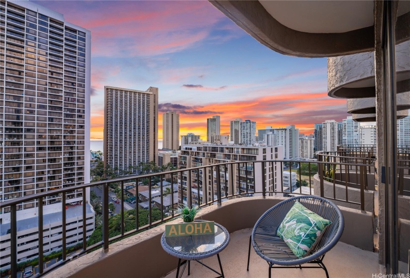 Watch the Waikiki city skyline light up after the sun goes down !