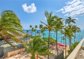 Come home to this view.  Check the surf or put your feet up & relax.