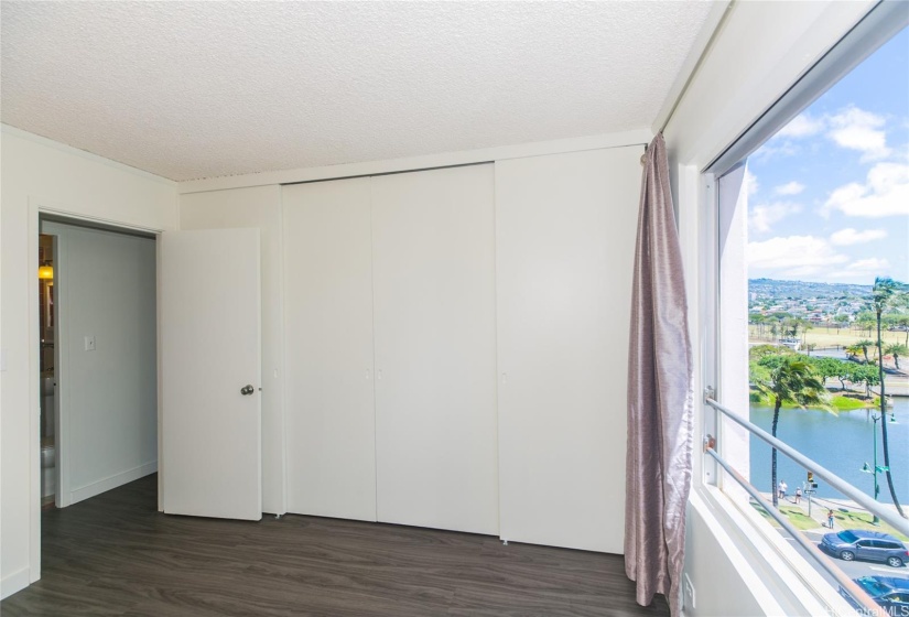 2nd bedroom entire wall of closet