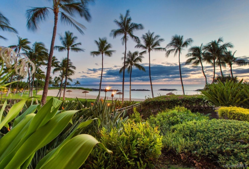 Sunset views served daily from the lagoon and beach bar areas of Beach Villas at Ko Olina.