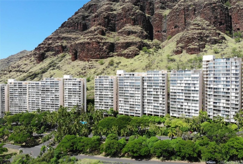 Makaha Valley Towers